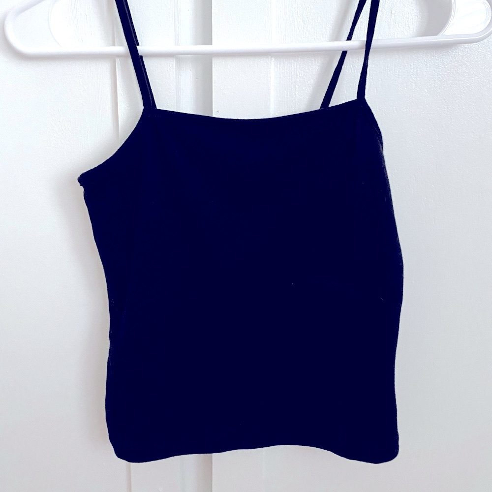 Black crop top